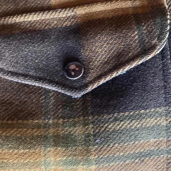 Pendleton Green and Brown Plaid Shirt Jacket - Picture 7 of 15